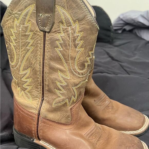 Old West Tan and Brown Kids Cowboy Boots - Picture 2 of 7